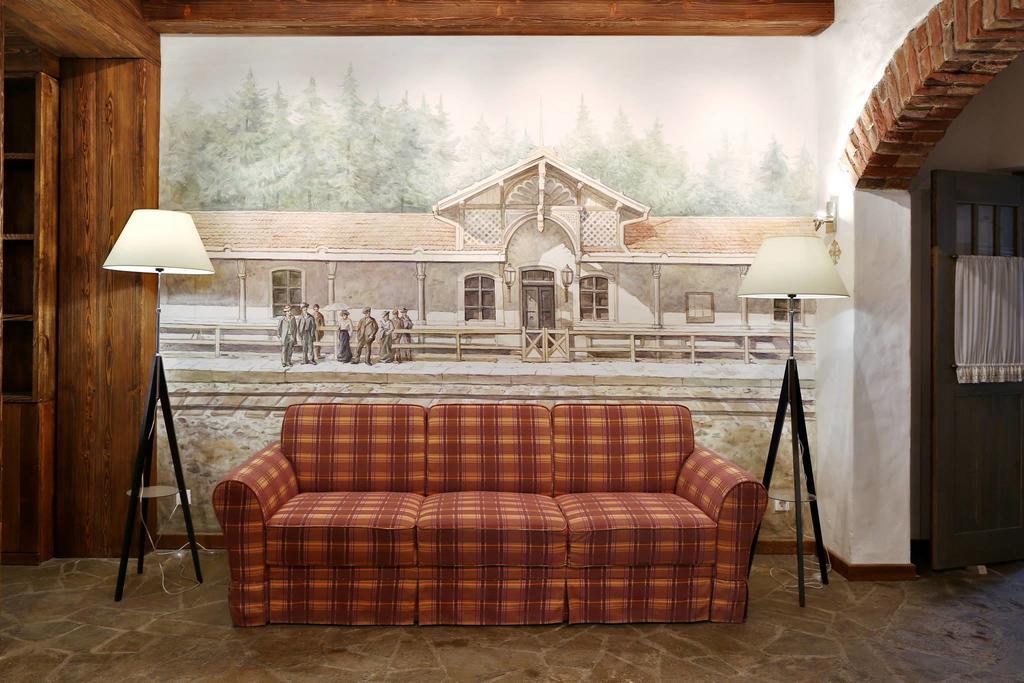 Shpatser Hotel Брюховичи Экстерьер фото