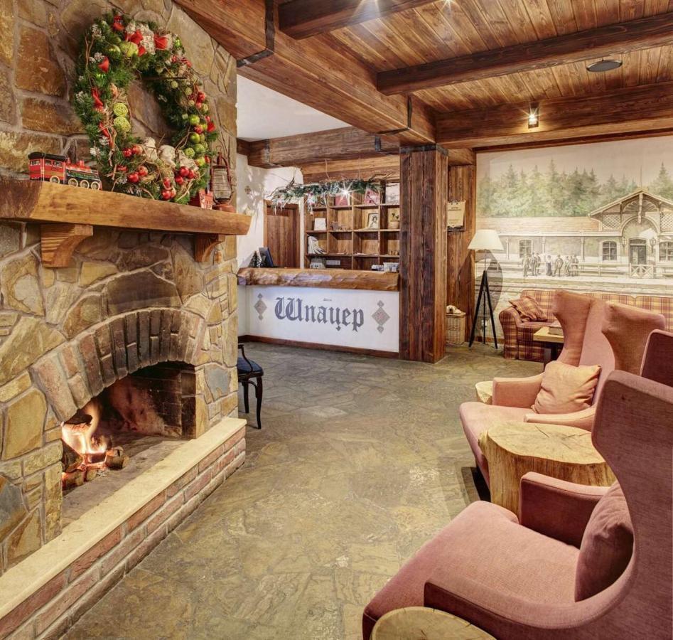 Shpatser Hotel Брюховичи Экстерьер фото